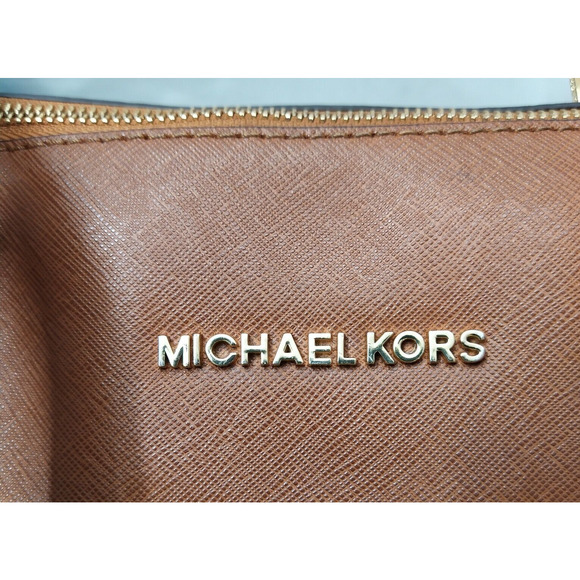Michael Kors Jet Set Brown Crossgrain Leather Pockets Zipper Tote Shoulder Bag - Picture 3 of 16